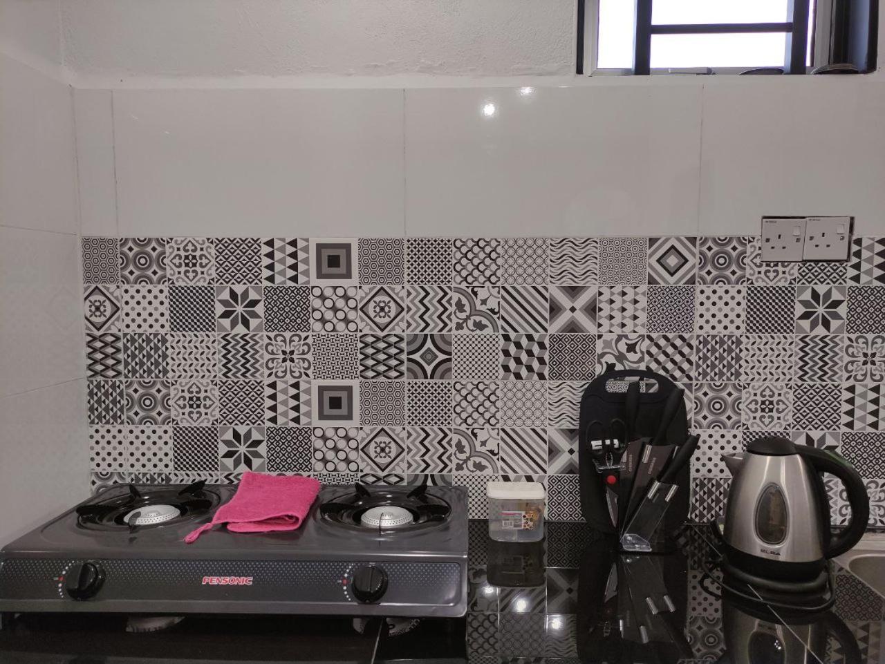 Rumah percutian Maileyna 1.0 *